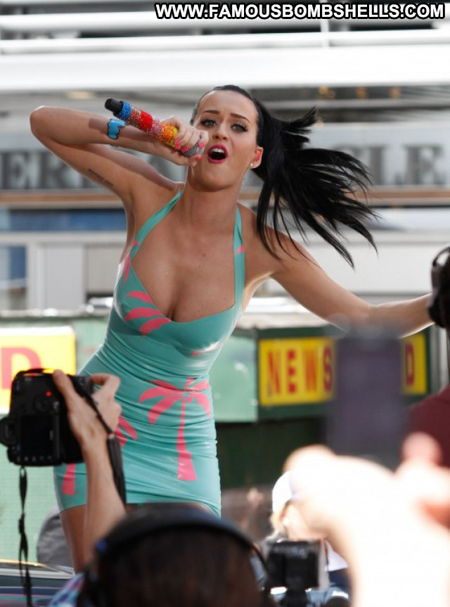 Katy Perry New York Babe Paparazzi Posing Hot New York Celebrity