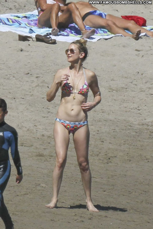 Kate Hudson The Beach Beach Bikini Beautiful Babe Posing Hot Sexy