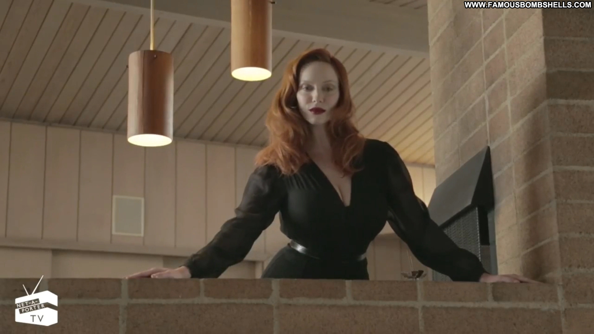 Christina hendricks gifs